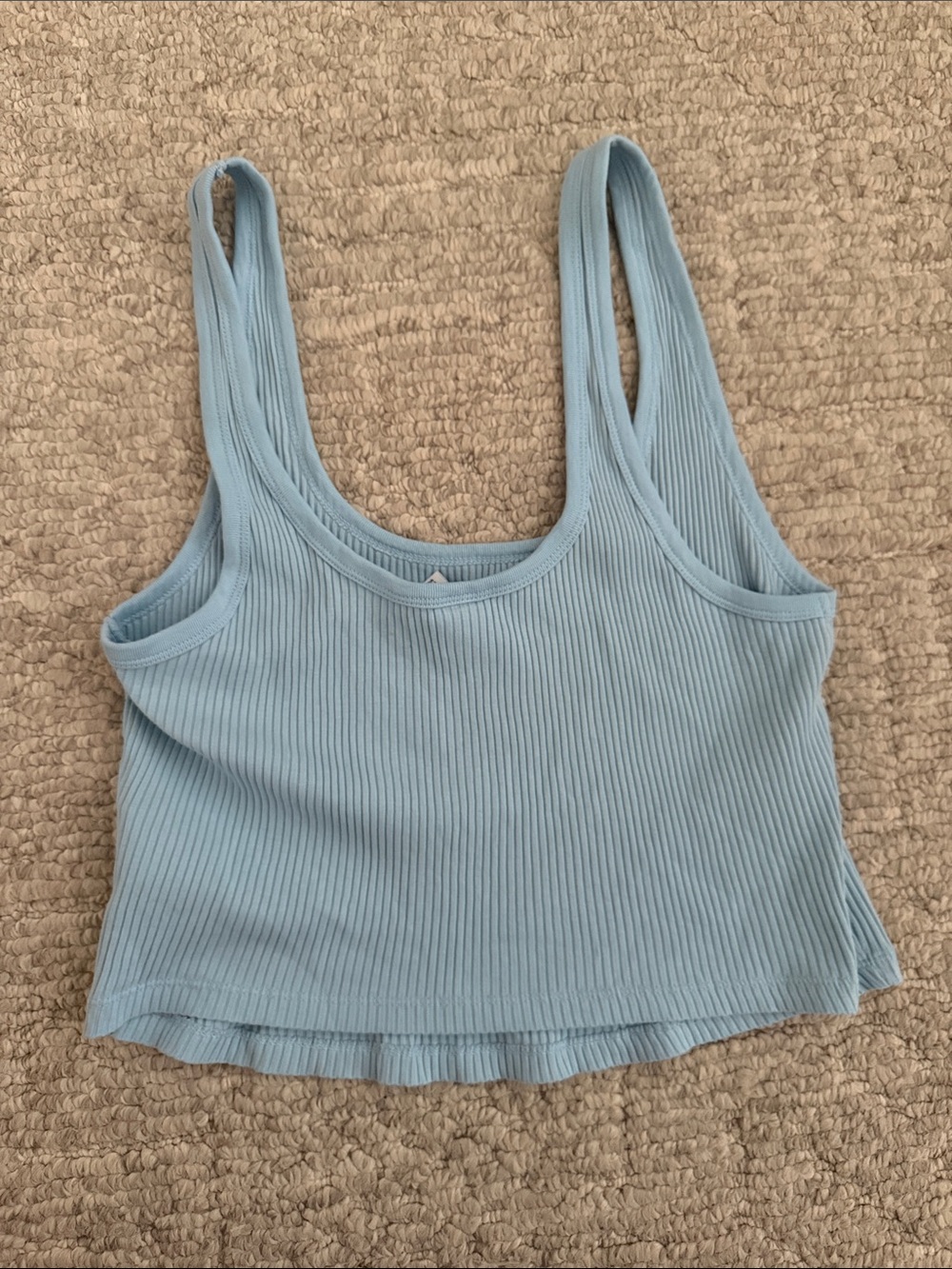 Old Navy Light Blue Ribbed Cropped Tank - Picture 3 of 3